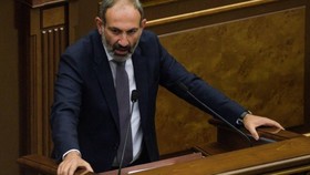 رهبر مخالفان در ارمنستان به عنوان نخست‌وزیر جدید انتخاب شد