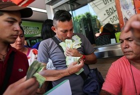 تورم ۴۰ هزار درصدی؛ با حداقل دستمزد در ونزوئلا چه می‌توان خرید؟
