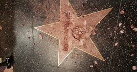 تخریب ستاره دونالد ترامپ در پیاده رو مشاهیر هالیوود/عکس