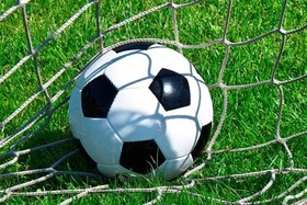 مسلمان و کعبی از فعالیت‌های فوتبالی محروم شدند