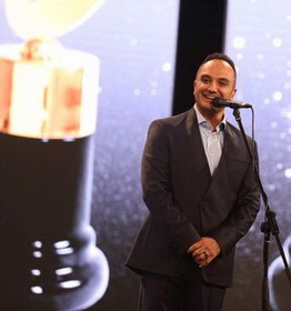 گزارش تصویری از جشن حافظ/مهران مدیری و پریناز ایزدیار جایزه گرفتند