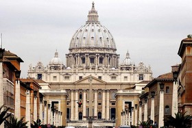 واکنش واتیکان به رسوایی اخلاقی کشیش‌های کاتولیک با دو کلمه‌ی «شرم» و «اندوه»