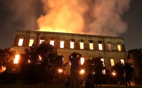 فیلم/ موزه برزیل در آتش سوخت!