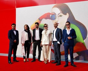پوشش متفاوت سارا بهرامی در جشنواره ونیز/عکس