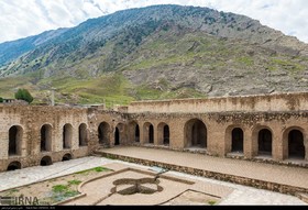 گزارش تصویری از قلعه پور اشرف در ایلام