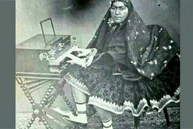 اولین زن ایرانی که نواختن پیانو را آموخت/عکس