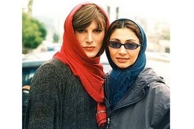 عکس|امین حیایی با ظاهر زنانه کنار همسرش، ۱۸ سال پیش