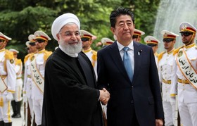 مذاکرات مفید بود/ ژاپن میانجی ایران و آمریکا نیست/ بعید است روحانی به G20 دعوت شده باشد