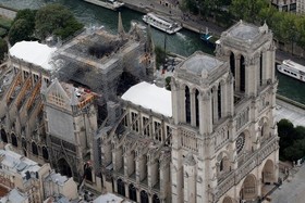 گزارش تصویری از شروع بازسازی کلیسای نوتردام
