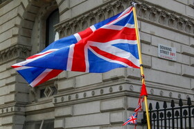 انگلیس از اقدام تروریستی آمریکا دفاع کرد