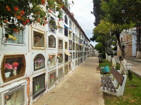 قبرستان اصلی شهر سوکر در بولیوی