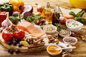 مواد غذایی ضد سرطانی را بشناسیم/ نقش حیاتی ویتامین ها