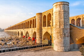 پل  سی و سه پل در اصفهان، ایران