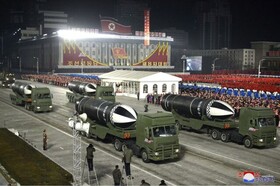 برگزاری بزرگترین رژه نظامی کره شمالی با نمایش موشک‌های بالستیک جدید