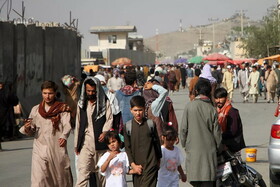 صدها افغان در انتظار مجوز ایران برای عبور از مرزهای تازه بسته شده