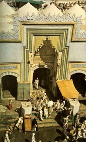 ورودی حرم مقدس متاثر از معماری عثمانی بود