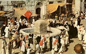 گزارش تصویری از برگزاری مراسم حج در شهریور سال ۱۳۳۲