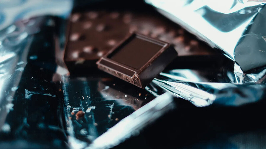 شکلات تلخ به راستی برای بدن مفید است؟