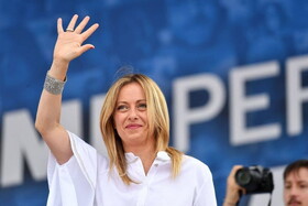ملونی اولین نخست‌وزیر زن ایتالیا شد
