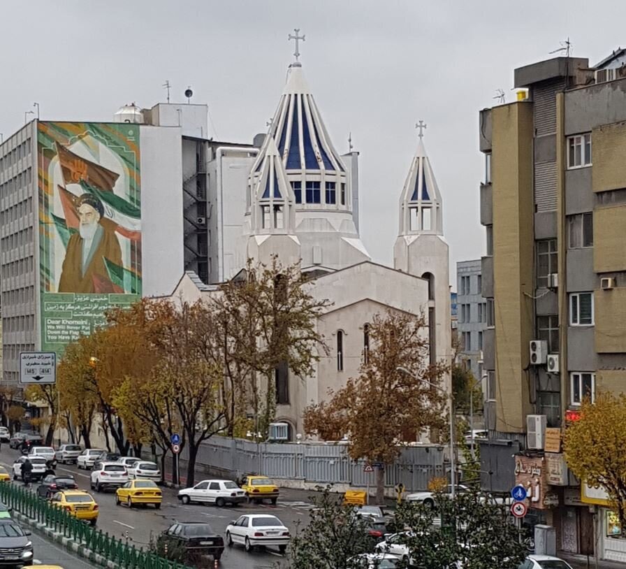 تنها خیابان تهران که هنوز به‌نام یک پادشاه است