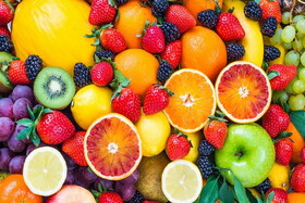 خوردن میوه بعد از غذا بهتر است یا قبل از آن؟