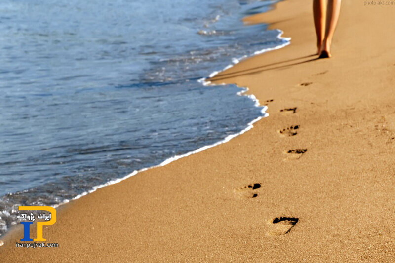 قدم زدن کنار ساحل