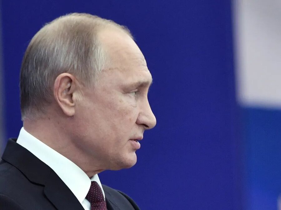 سرنخ‌ها و عکس‌هایی که مرگ پوتین را اثبات می‌کند/ چرا رهبر روسیه تا این حد مشکوک و مرموز است؟