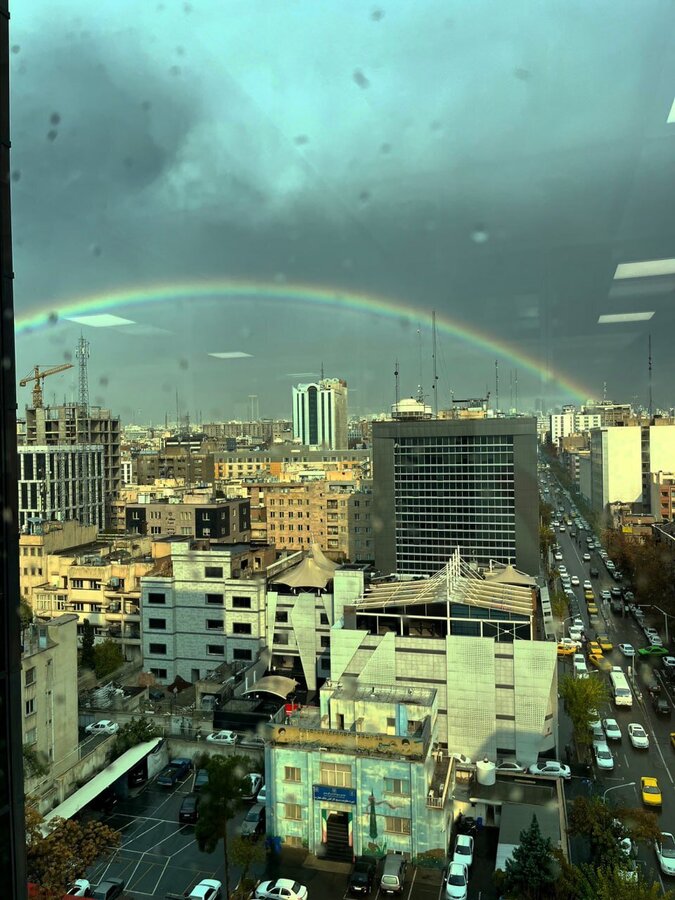 اتفاقی نادر در آسمان تهران(+عکس)